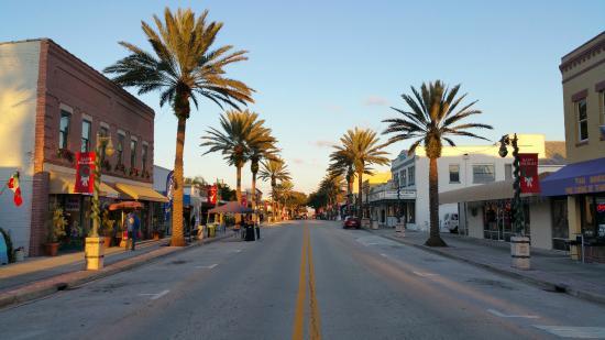 Canal Street Historic District